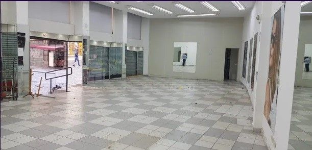 61L - Salo Comercial - 32.000,00